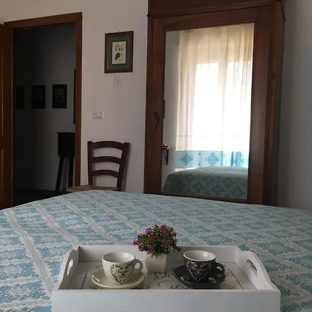 Su Corittu Πανσιόν